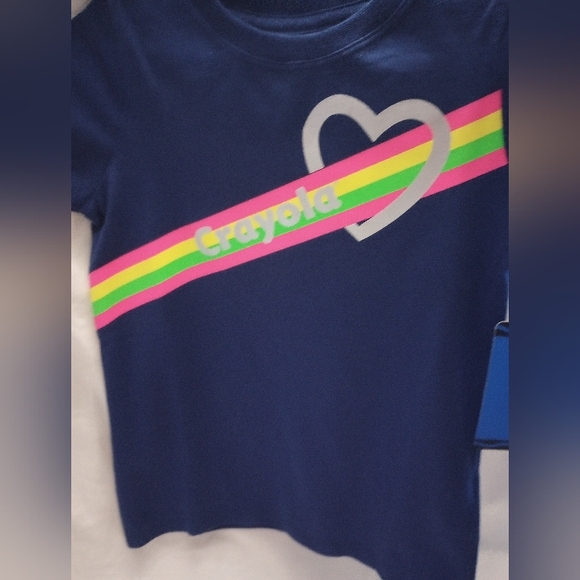 NWT Crayola girls graphic t-shirt size 4-5yrs - Picture 2 of 6